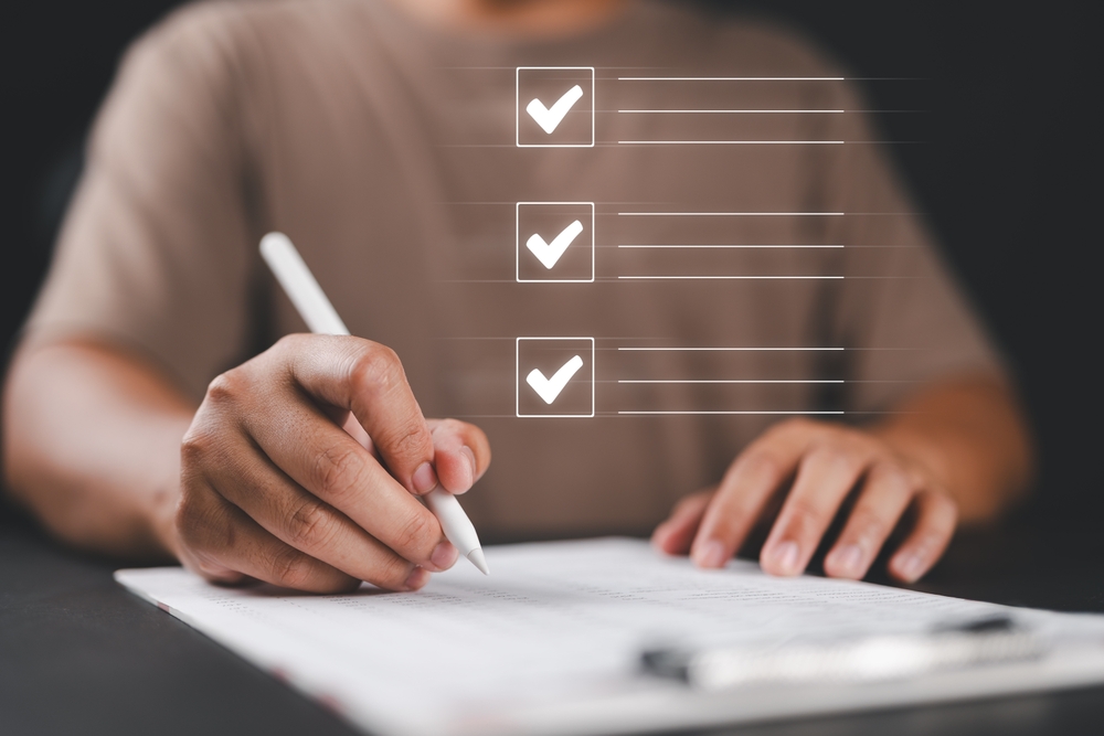 image_Businessman,Checking,Contract,Documents,Manage,Documents,And,Agreements,Contract,Signing